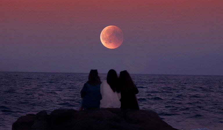 full moon october